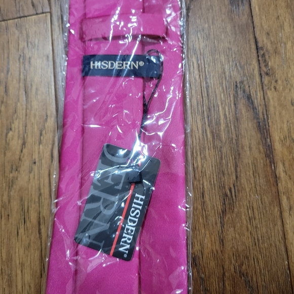 New Men's Ties - Picture 3 of 6